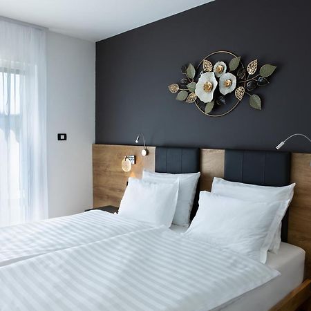 Rooms Gril 포스토이나 외부 사진